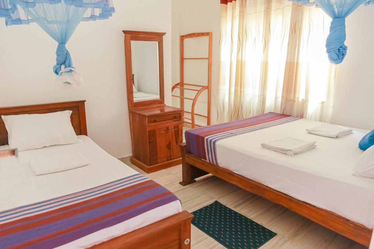 Lakeside Villa Anuradhapura Luaran gambar