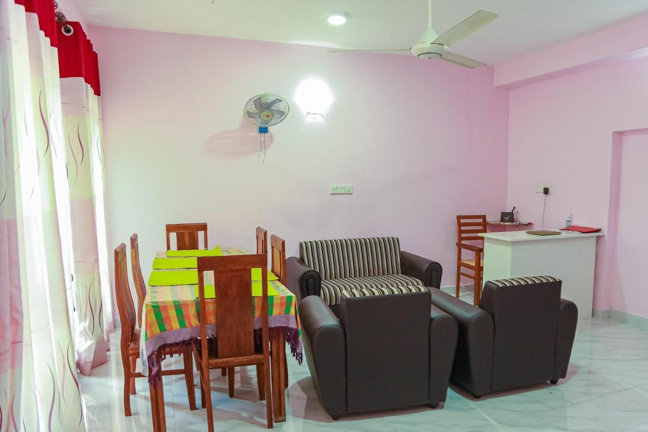 Lakeside Villa Anuradhapura Luaran gambar