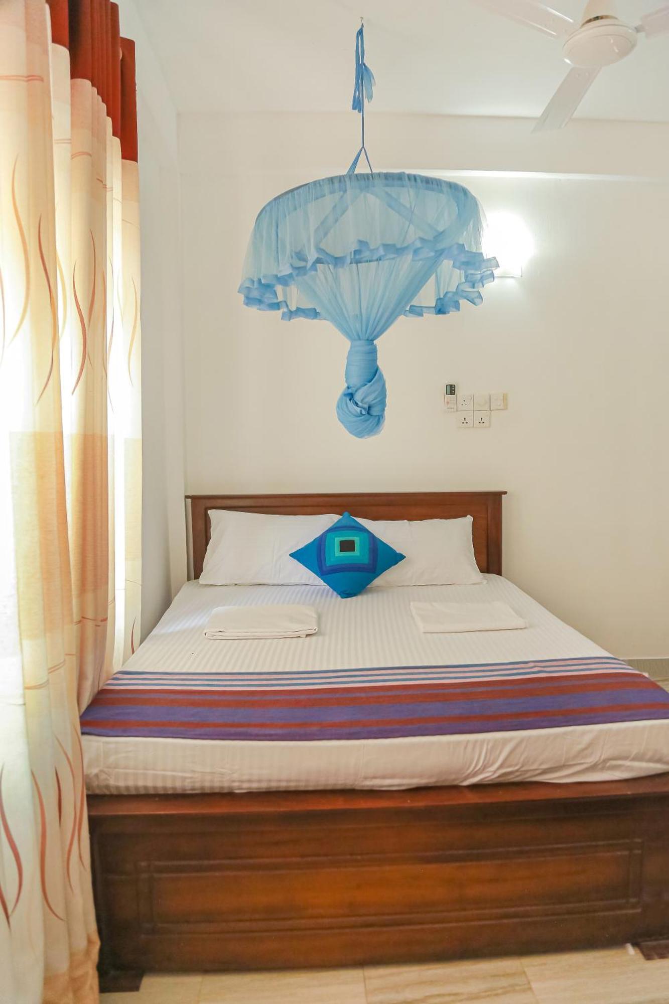 Lakeside Villa Anuradhapura Bilik gambar