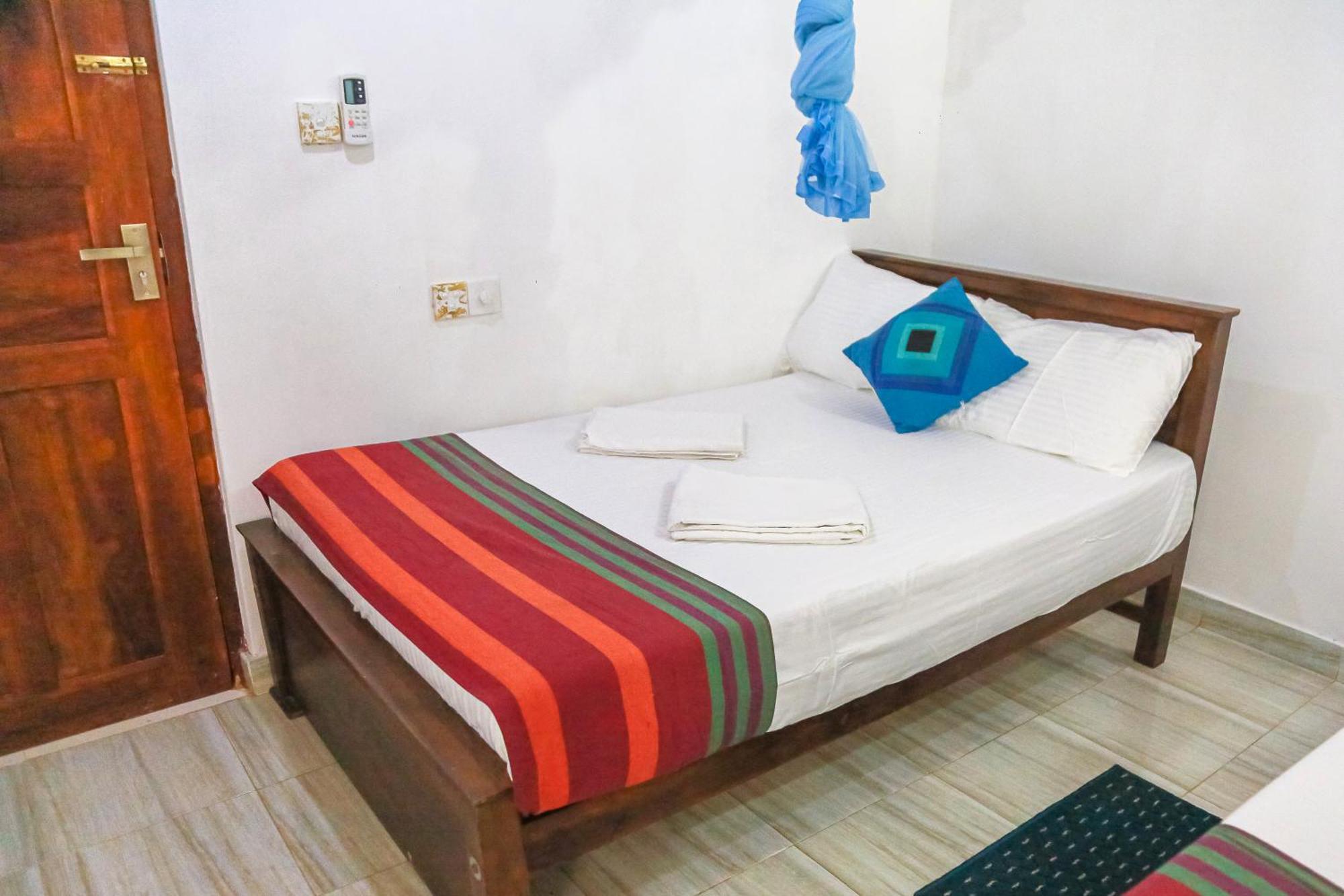 Lakeside Villa Anuradhapura Bilik gambar